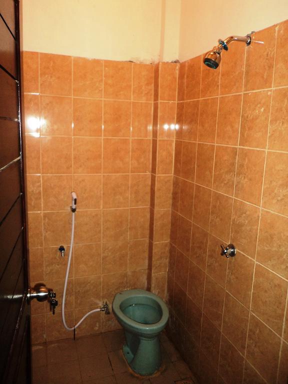 Pabean Buleleng Hotel Sentral חדר תמונה