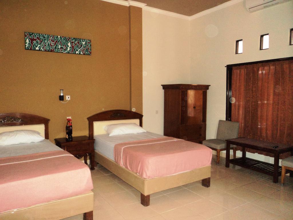 Pabean Buleleng Hotel Sentral חדר תמונה