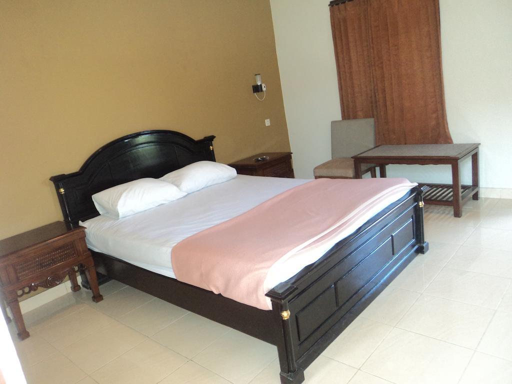 Pabean Buleleng Hotel Sentral מראה חיצוני תמונה